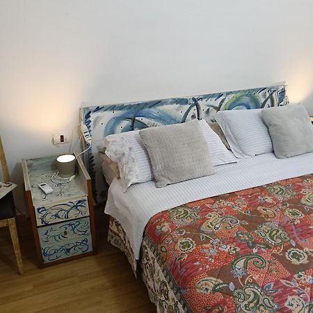 Little Art House Apartment Gaeta Exterior foto