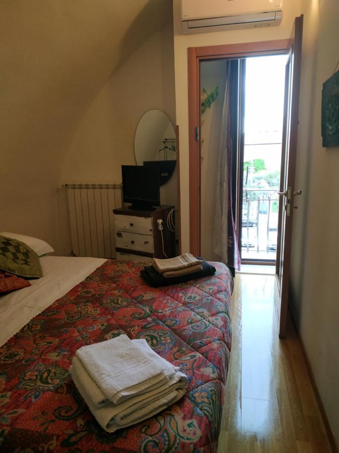 Little Art House Apartment Gaeta Exterior foto